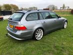 BMW 5-Serie 2.5 I 525 Touring AUT 2005 Grijs, Auto's, Automaat, Achterwielaandrijving, 2000 kg, 10 km/l
