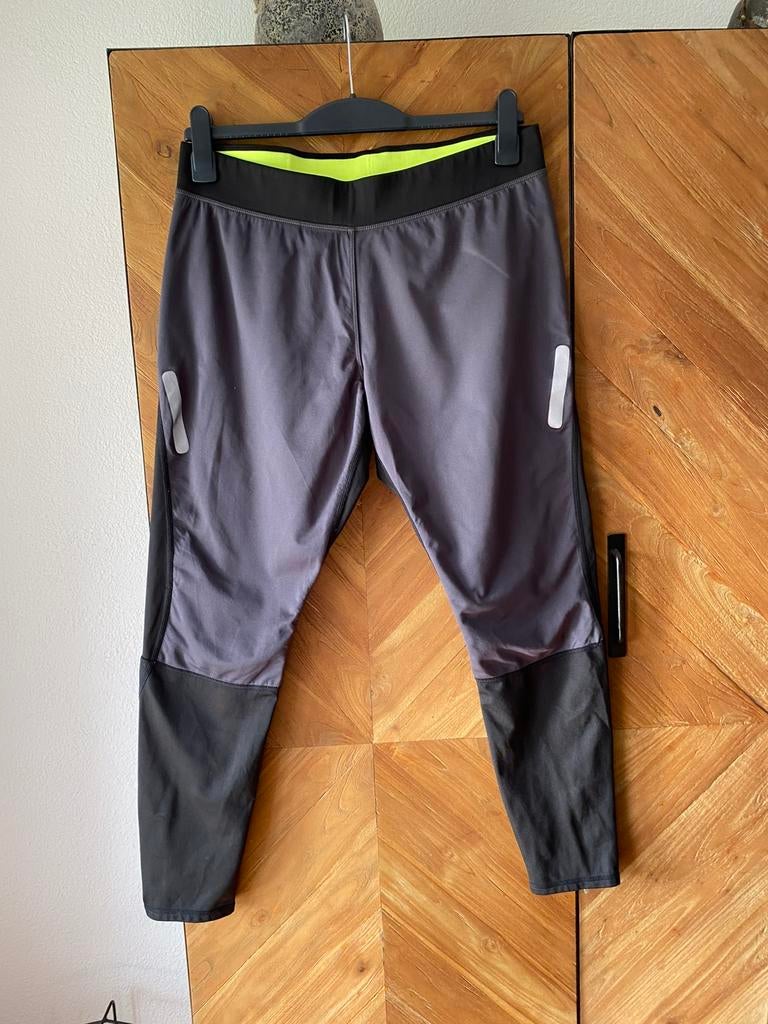 Mooie Sportbroek van H&M Sport. Maat L, H&M, Zwart, Maat 42/44 (L), Ophalen of Verzenden