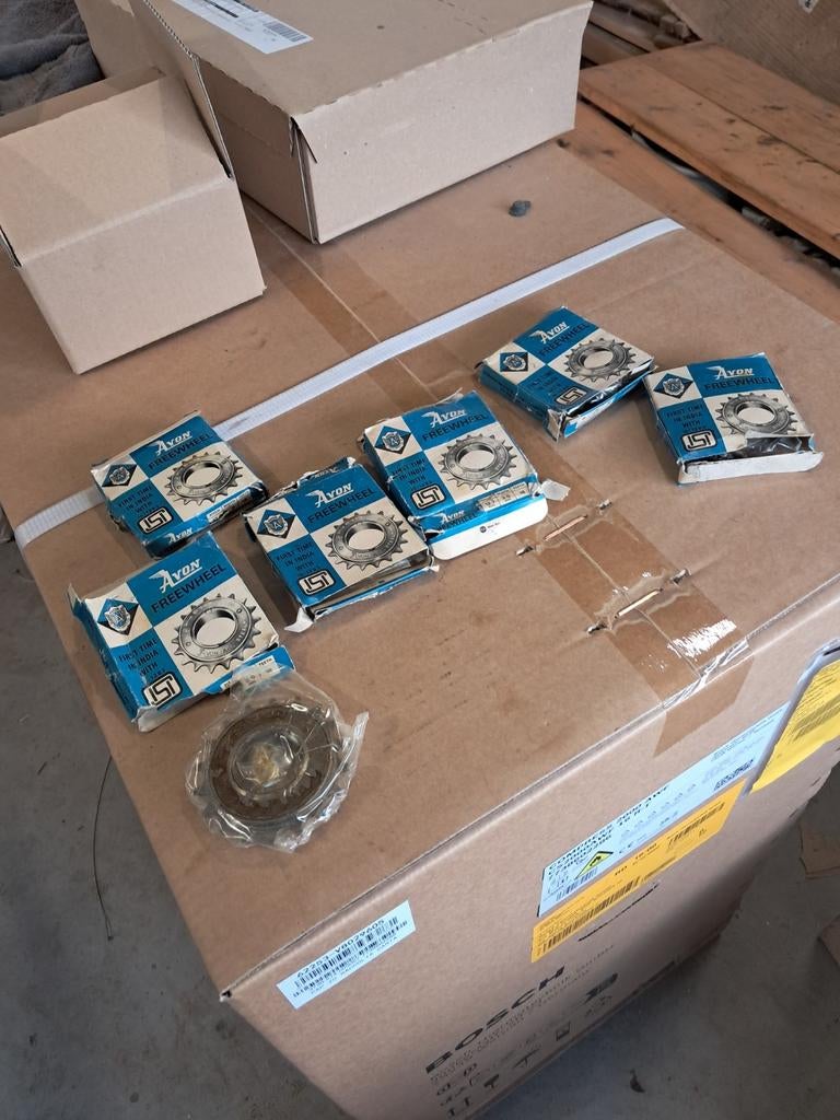 Te koop 6 keer nos Freewheel peugeot 103  oldtimer brommers, Ophalen of Verzenden, Nieuw, Overige merken