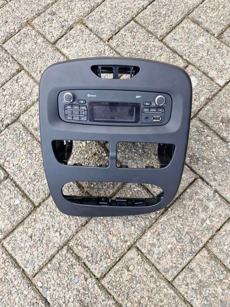 Auto radio Renault Clio, Gebruikt, Ophalen of Verzenden