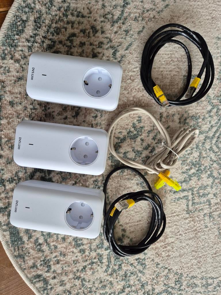 DVS 1200 Powerline adapters met stopcontact, Ophalen of Verzenden