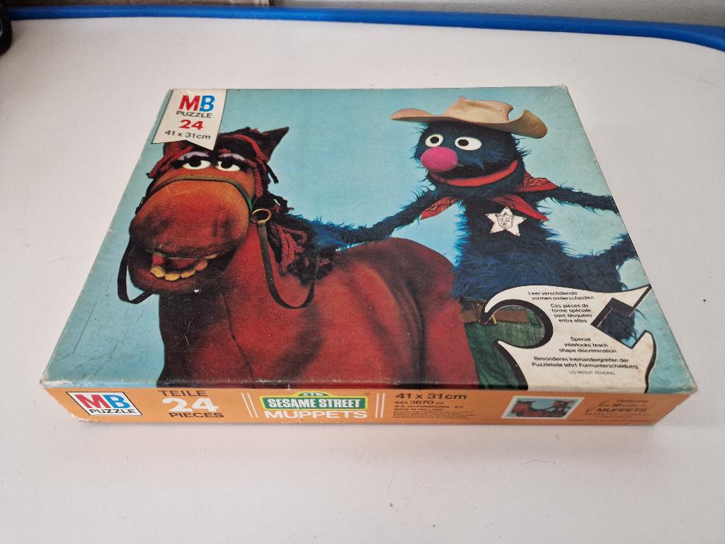Jim Henson Muppets Puzzel 1976, Ophalen of Verzenden, Minder dan 500 stukjes, Gebruikt, Legpuzzel