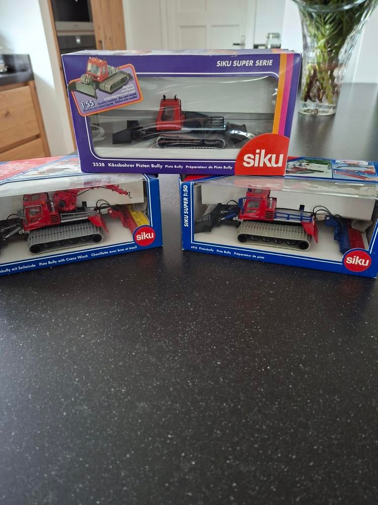 Siku Super Serie Pistenbully modelauto's, Ophalen of Verzenden, Groter dan 1:32, Auto, Revell