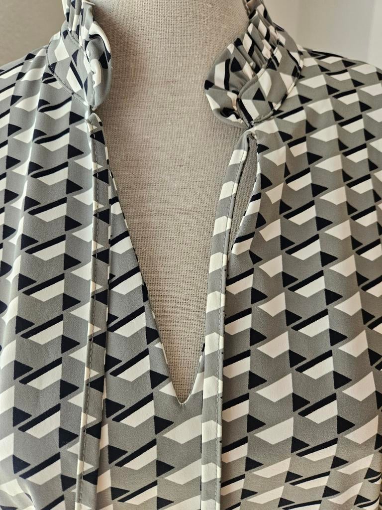 Mooie in nieuwstaat travelstof jurk Zoso M, Kleding | Dames, Jurken, Zoso, Ophalen of Verzenden, Zo goed als nieuw, Maat 38/40 (M)