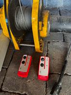 Lier 12V DC met Afstandsbediening + Schakelkast, Ophalen, Gebruikt, Universele onderdelen