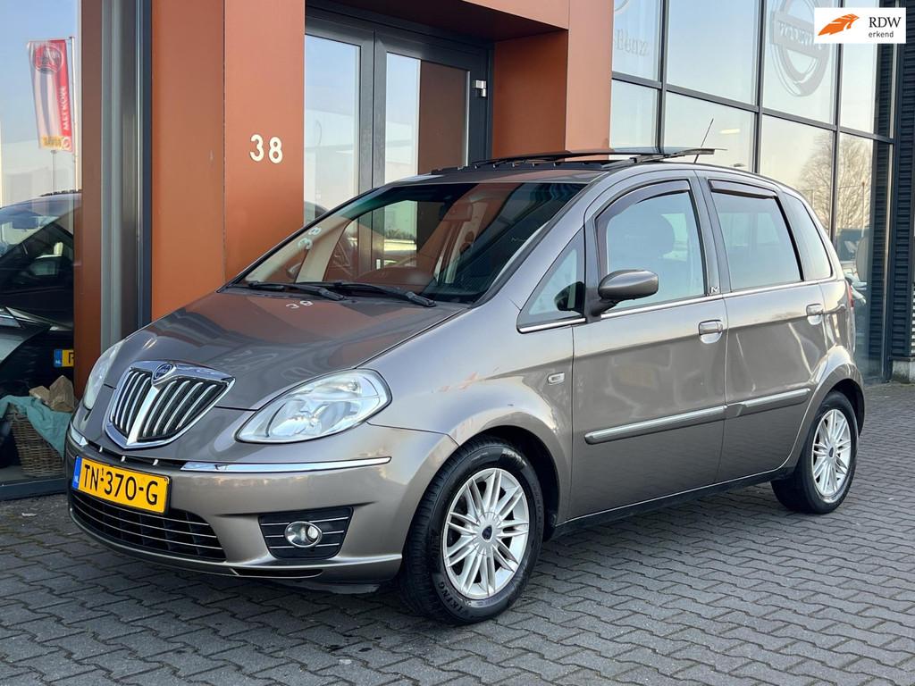 Lancia Musa 1.4-16V automaat|panodak|Clima|Cruise|Stoelverw., Auto's, Lancia, Voorwielaandrijving, Gebruikt, 400 kg, Leder en Stof