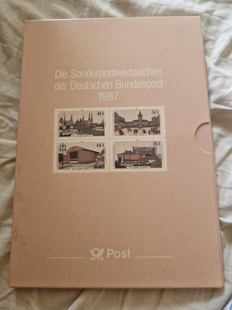 Jaarboek Postzegels West-Duitsland 1987 - 750 Jaar Berlijn, Postzegels en Munten, Postzegels | Europa | Duitsland, Postfris, BRD