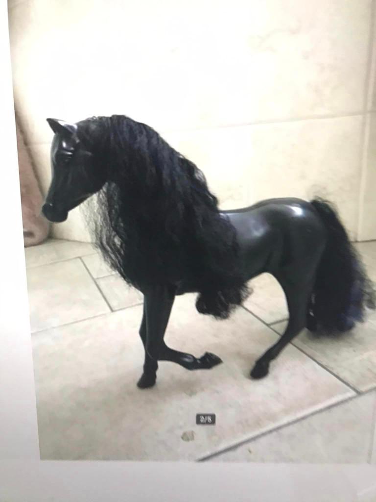 zoek zwart Barbie paard jaren 80, Ophalen of Verzenden, Gebruikt, Barbie