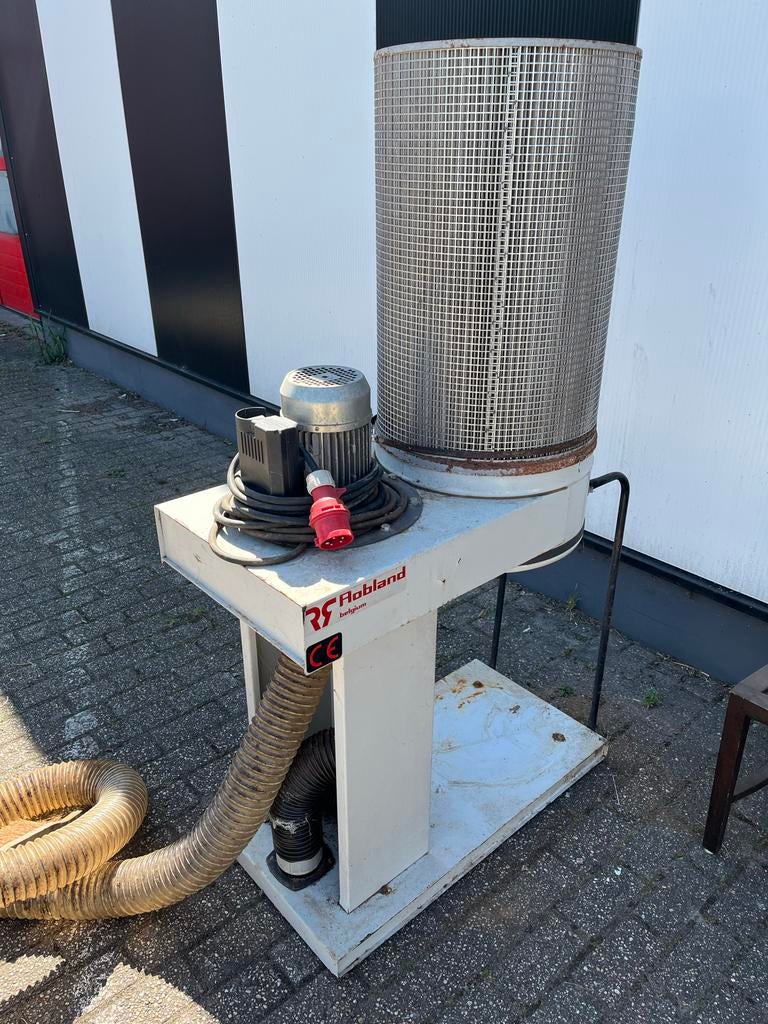 Robland Houtmotafzuiging, Ophalen, V, V, V