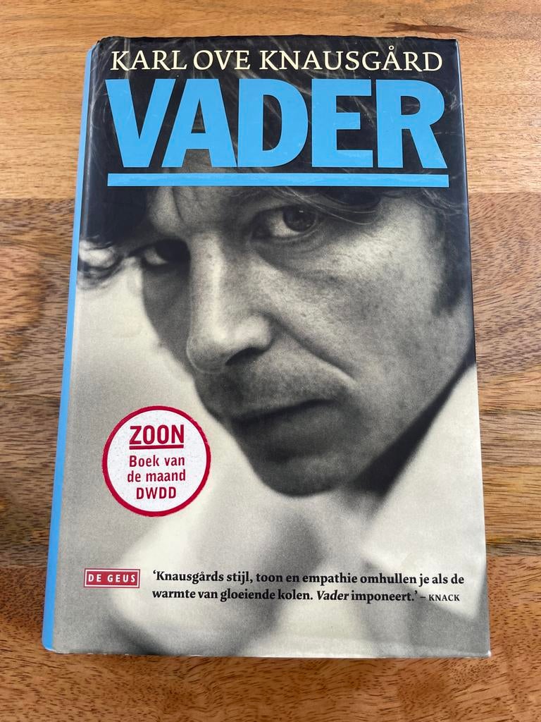 Vader - Karl Ove Knausgård, Boeken, Ophalen of Verzenden, Gelezen, Europa overig