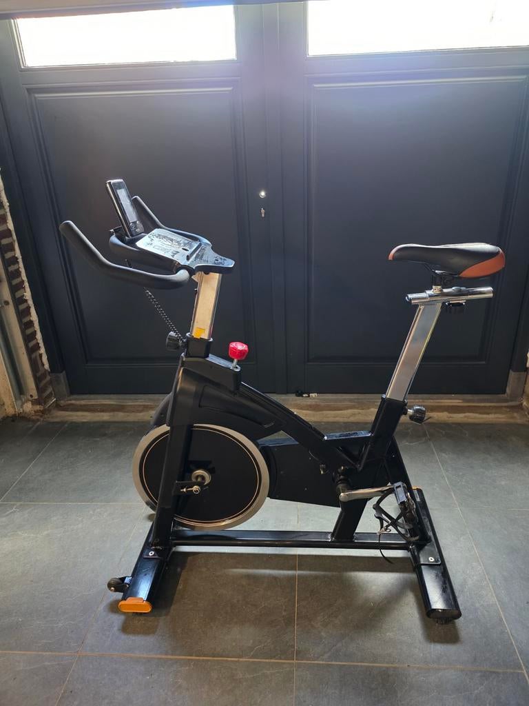 Hometrainer - Ideaal voor thuistraining, Ophalen, Gebruikt, Metaal, Benen