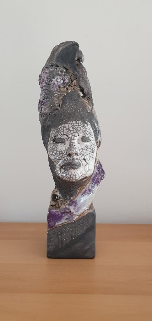 Unieke Keramische Buste - Vrouwenfiguur met Raku Glazuur, Ophalen