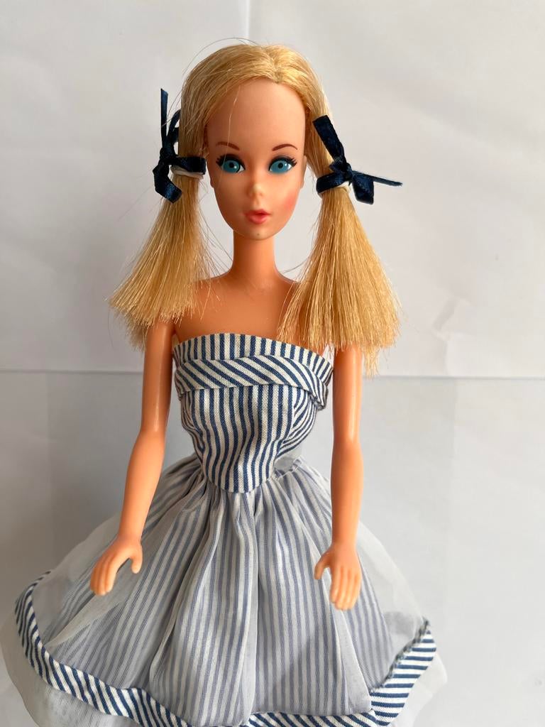 Vintage Mattel Funtime Barbie 7192 (1975) TNT-lijf buigbenen, Verzamelen, Ophalen of Verzenden, Gebruikt