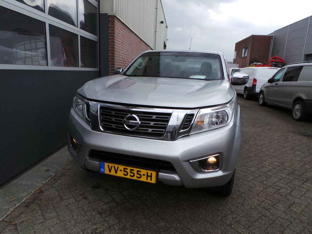 Nissan Navara 2.3 dCi 4X4 N-Connecta King Cab Airco,Cruise,N, Euro 5, Stof, Gebruikt, 4 cilinders