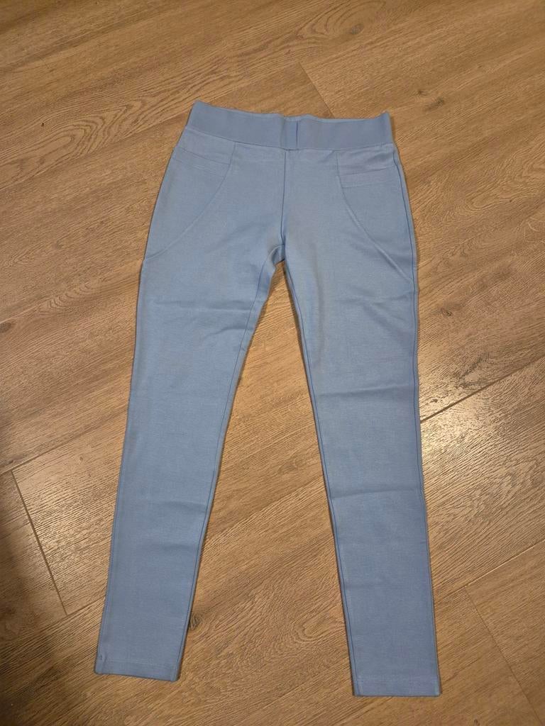 Mooie broek maat 38, Maat 38/40 (M), Blauw, Ophalen of Verzenden, Zo goed als nieuw