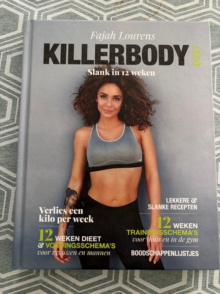 Killerbody boek Fajah Lourens, Boeken, Ophalen of Verzenden, Zo goed als nieuw