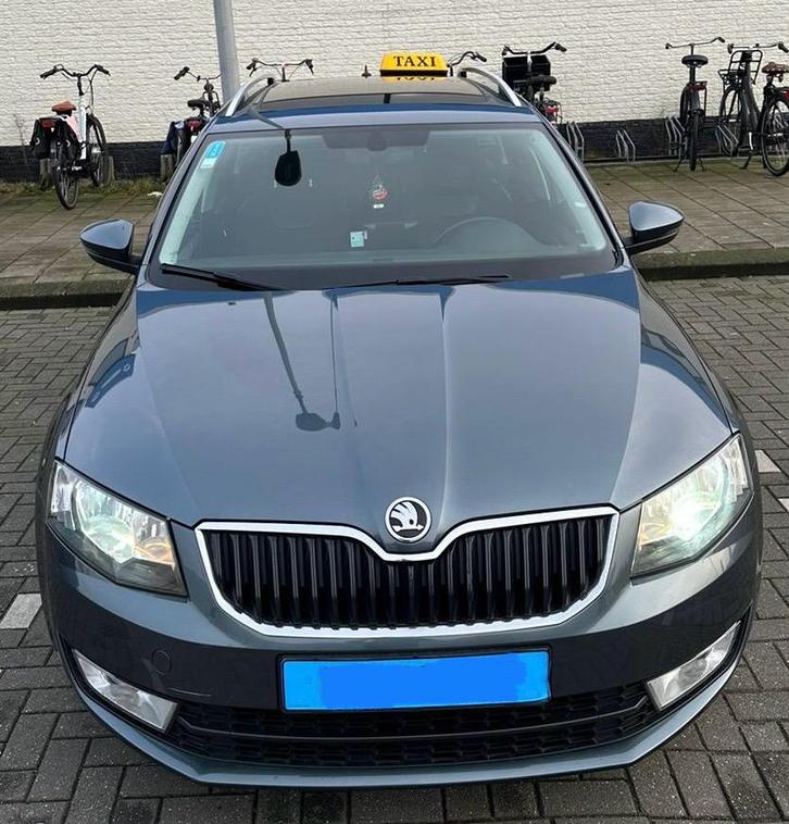 Skoda Octavia 1.6 TDI 81KW Comdi DSG 2017 Grijs, Auto's, Skoda, Particulier, Octavia, Diesel, C, Hatchback, Automaat, Origineel Nederlands