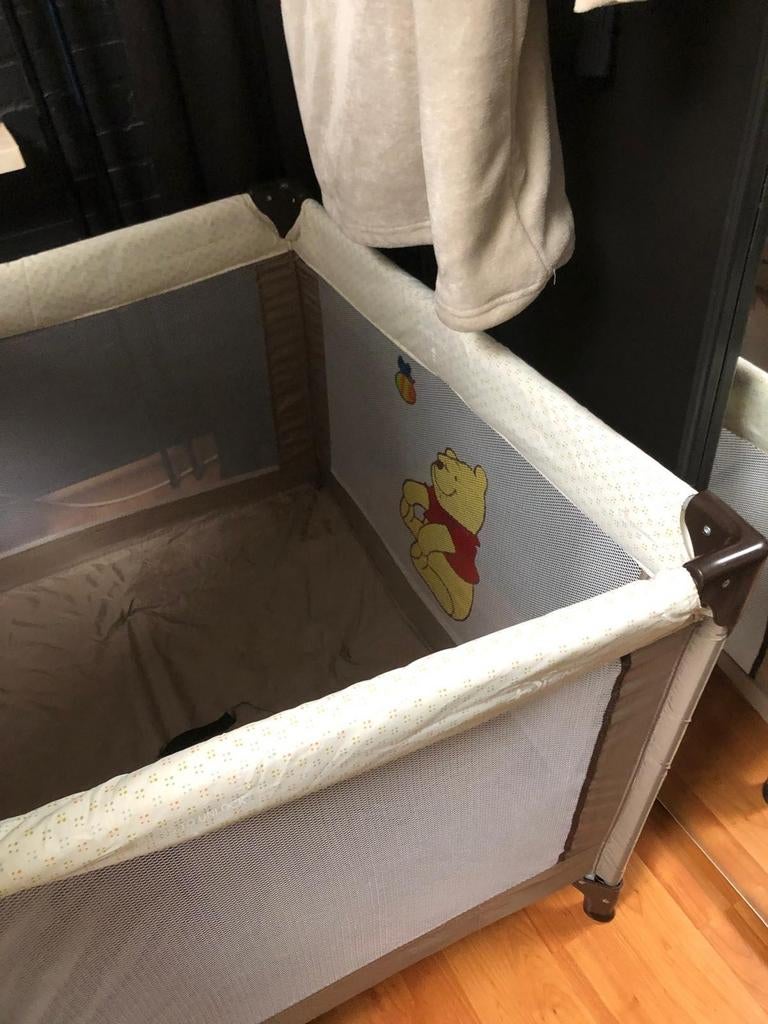 Campingbed wipstoeltje met muziek kaptafel hoppelpaard, Ophalen of Verzenden, Reisbedje