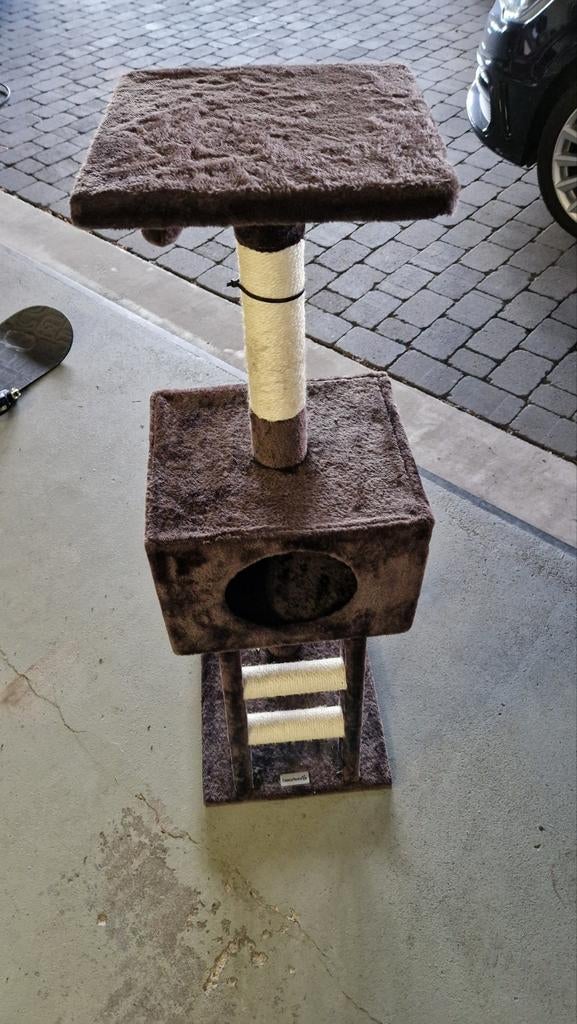 Beeztees krabpaal voor katten 110cm hoog, Dieren en Toebehoren, Ophalen, Zo goed als nieuw, Krabpaal