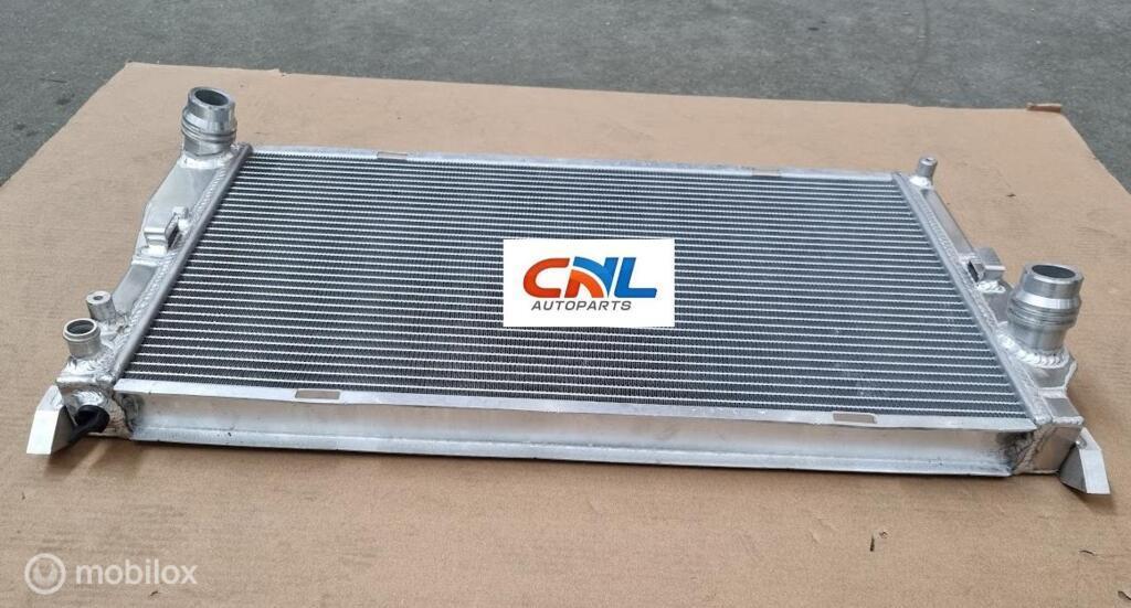 Radiateur E93 3 Series BMW 335i Z4 E90 E92 335xi E87 1 135i, Nieuw, Ophalen of Verzenden