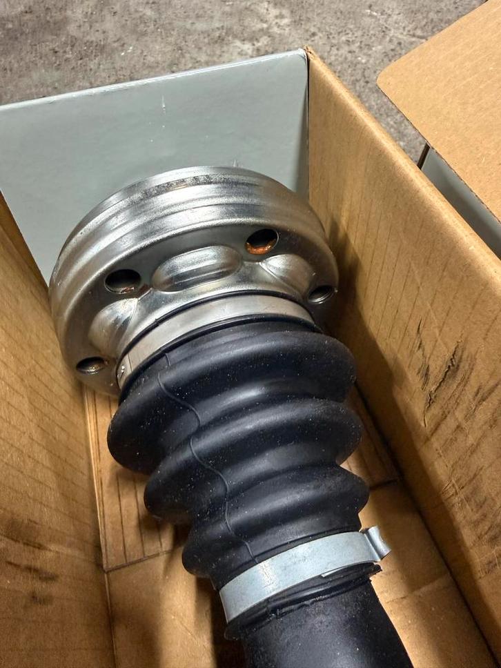 Nieuwe steekas (2x)voor BMW E60 5 Serie - 305289, Auto-onderdelen, Remmen en Aandrijving, BMW, Nieuw, Ophalen of Verzenden