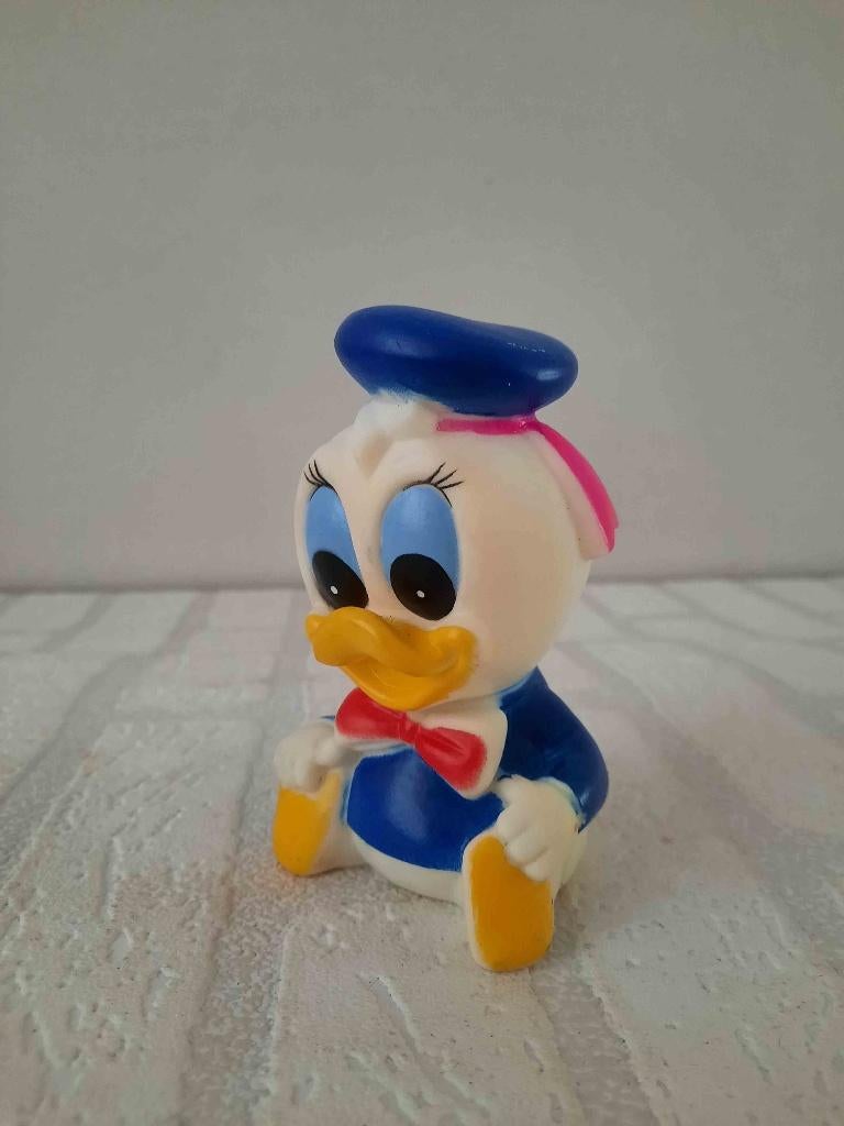 Donald Duck baby pieppop van rubber, Ophalen of Verzenden, Overige figuren, Gebruikt, Beeldje of Figuurtje