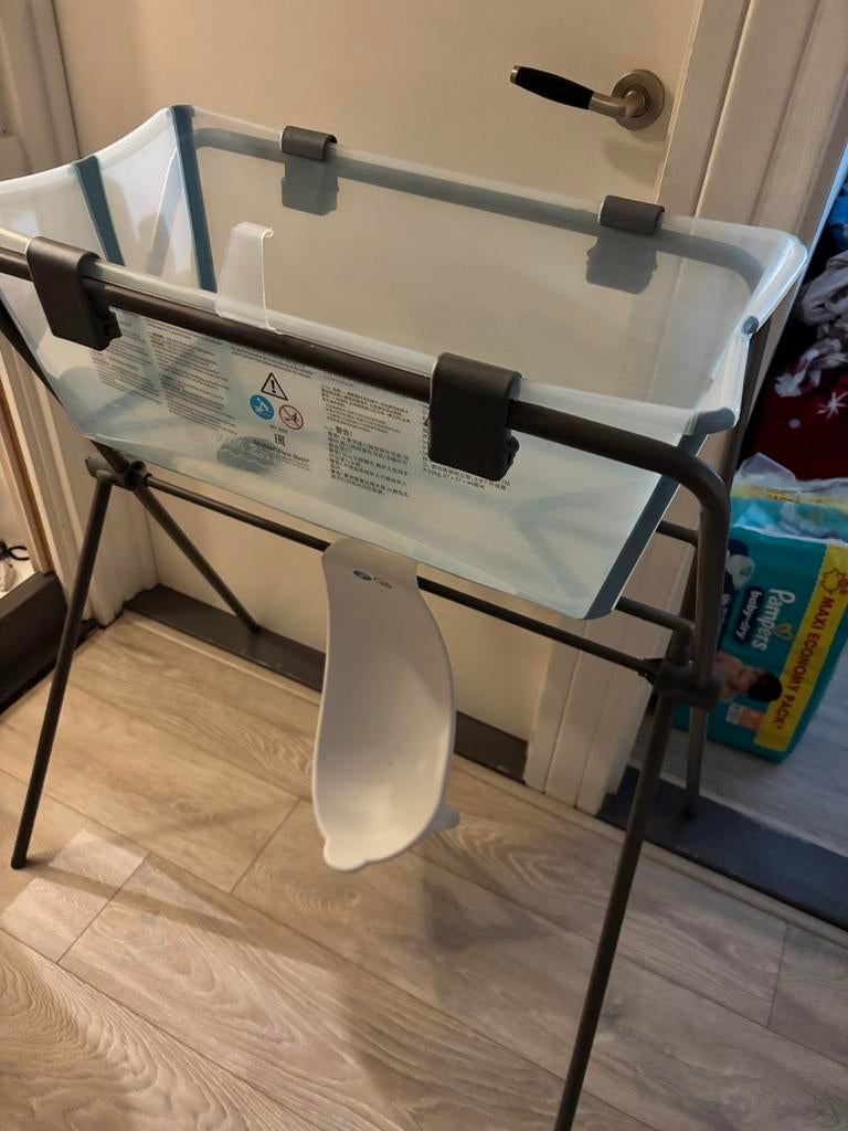Stokke flexi bath set, Kinderen en Baby's, Badjes en Verzorging, Ophalen, Zo goed als nieuw, Badje