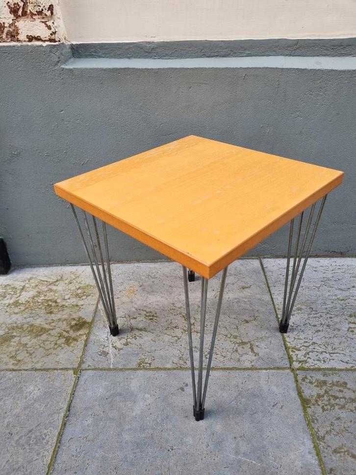 Vintage Hairpin Bijzettafeltje - Deens Design?, Huis en Inrichting, Tafels | Bijzettafels, Ophalen of Verzenden