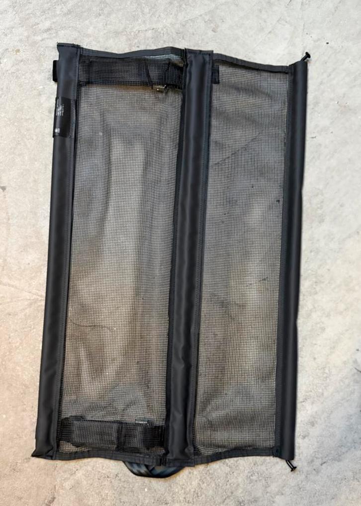 Origineel Audi e-tron Bagage Scheidingsnet – NIEUW, Auto-onderdelen, Interieur en Bekleding, Audi, Nieuw, Ophalen