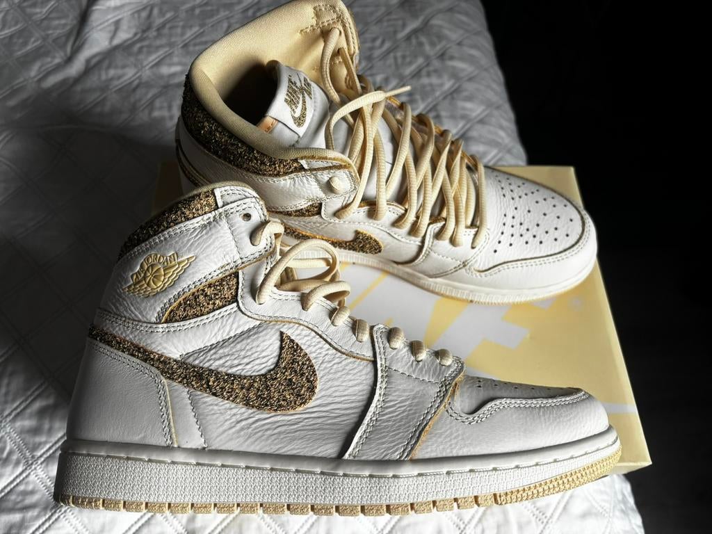 Nike air Jordan 1 Retro high OG craft NIEUW!, Wit, Nieuw, Ophalen of Verzenden, Sneakers of Gympen