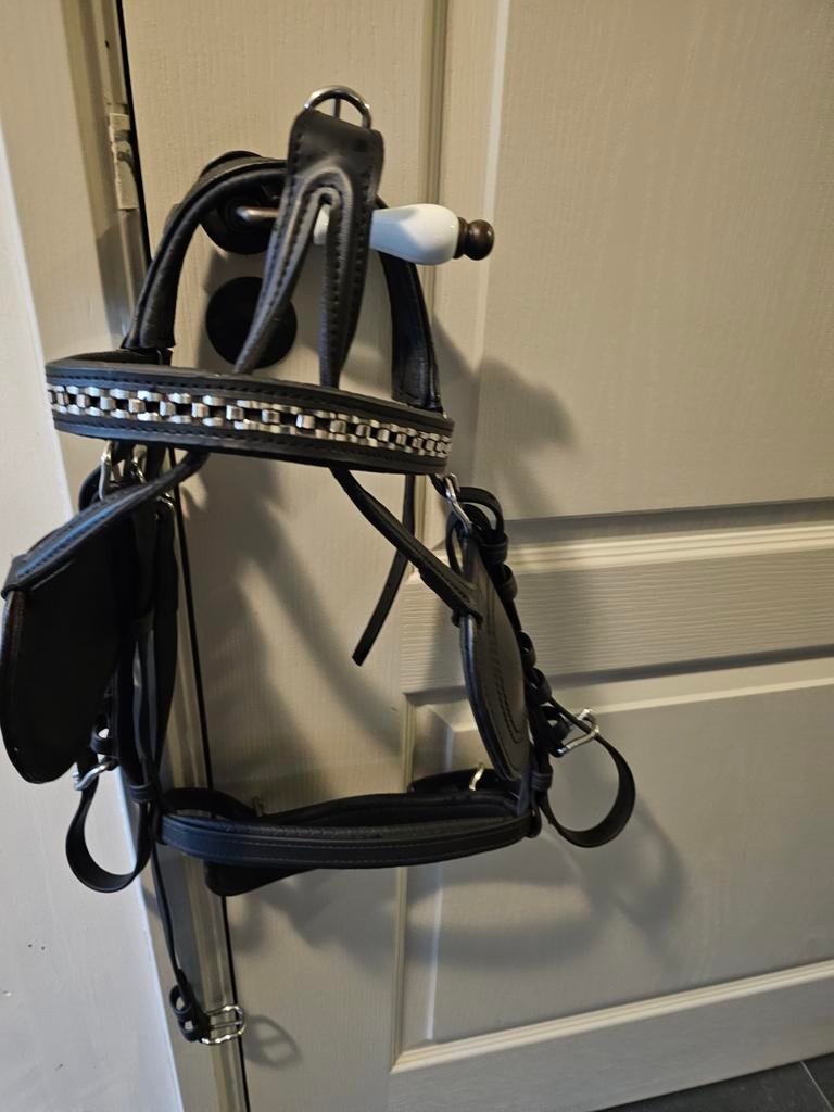 Menhoofdstel Tjeu maat Cob, Ophalen, Overige soorten