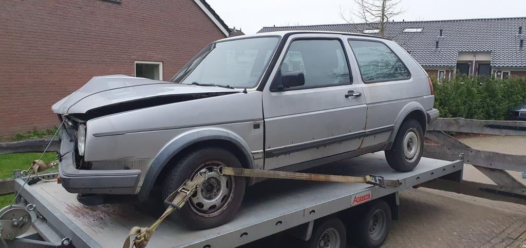 Deze golf 2 turbo diesel wordt gesloopt alles kan eraf gehaa, Ophalen