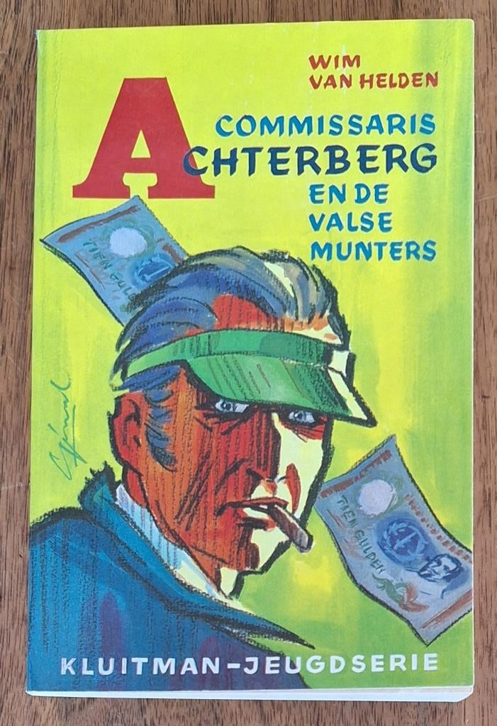 Commissaris Achterberg en de valse munters - Wim van Helden, Ophalen of Verzenden, Gelezen, Wim van Helden