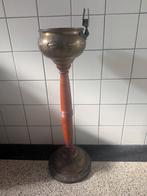 Antieke koperen staande asbak met houten stam, Ophalen of Verzenden, Koper