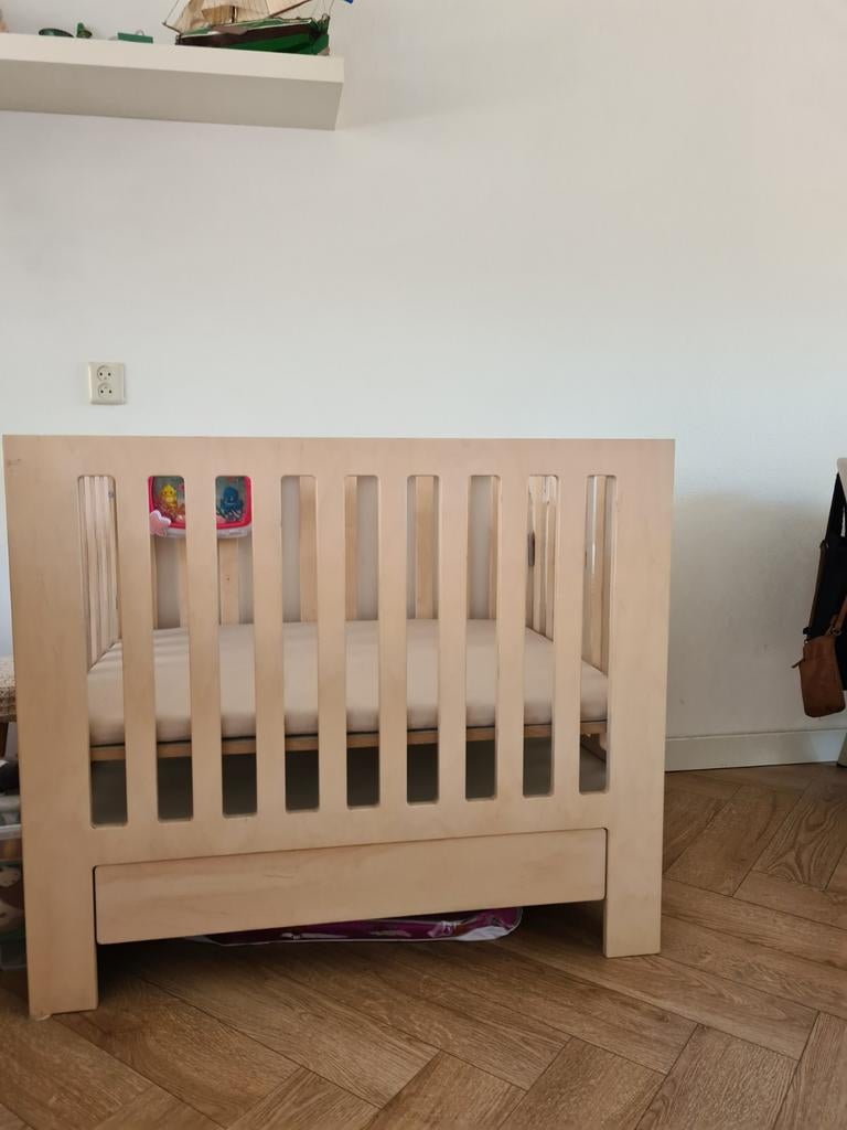 Babybox met lade, Kinderen en Baby's, Boxen, Ophalen, Zo goed als nieuw, Lade