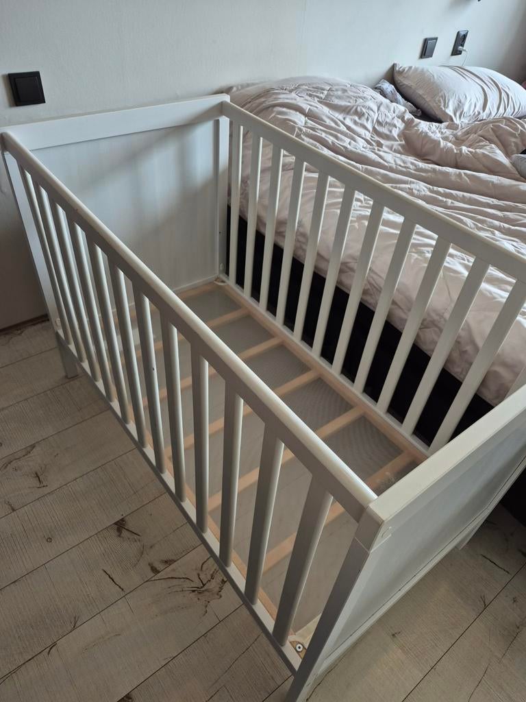 Sundvik ledikant Ikea, Kinderen en Baby's, Babywiegjes en Ledikanten, Ophalen, Gebruikt, Ledikant