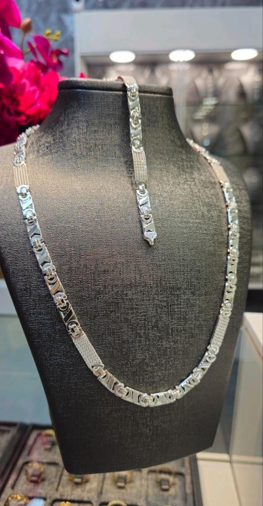 Prachtige Valentino zilveren 925 ketting Italië, Ophalen of Verzenden, Nieuw, Goud, Zilver