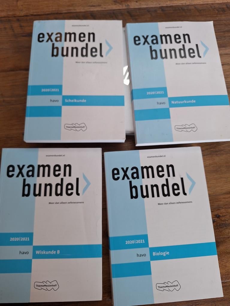 Examenbundels 2020/2021 havo, Boeken, Schoolboeken, Ophalen of Verzenden, Zo goed als nieuw, HAVO, Biologie