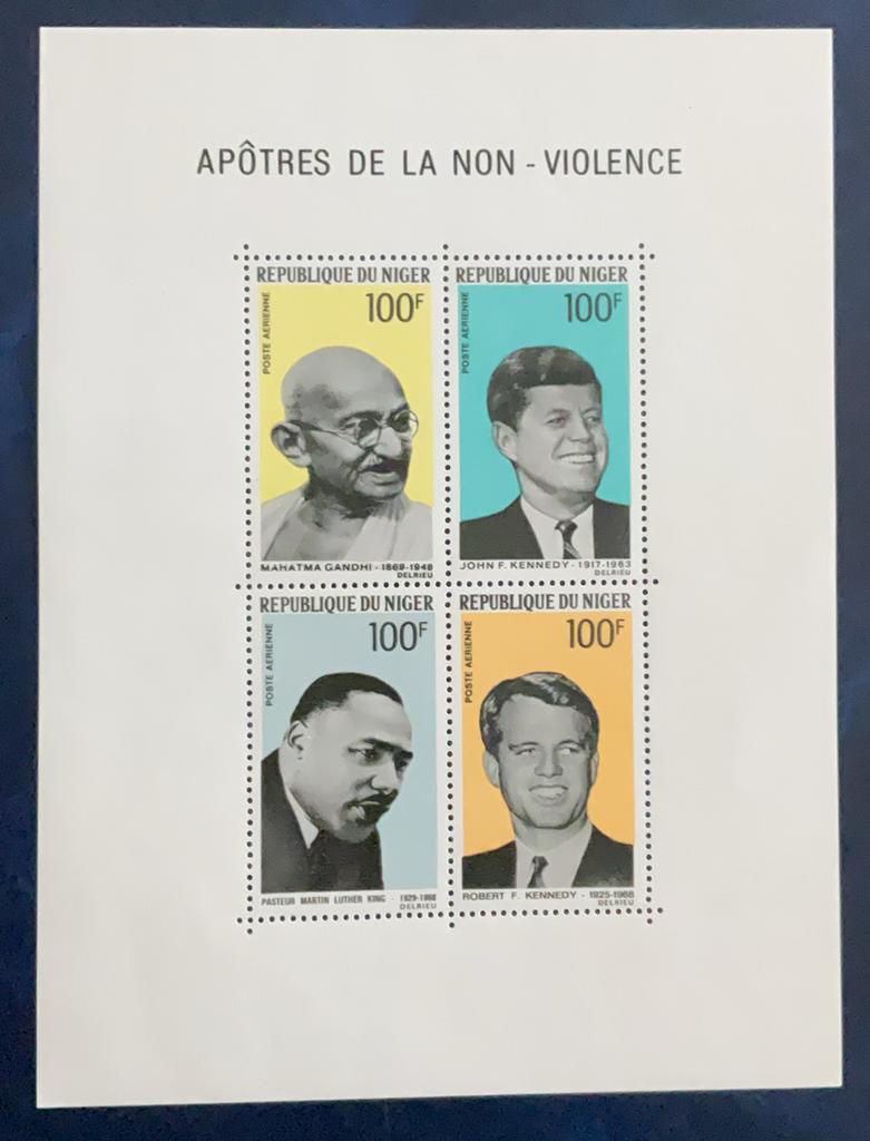 Niger - beroemde personen kennedy ML King Gandhi, Postzegels en Munten, Ophalen of Verzenden, Overige landen, Postfris