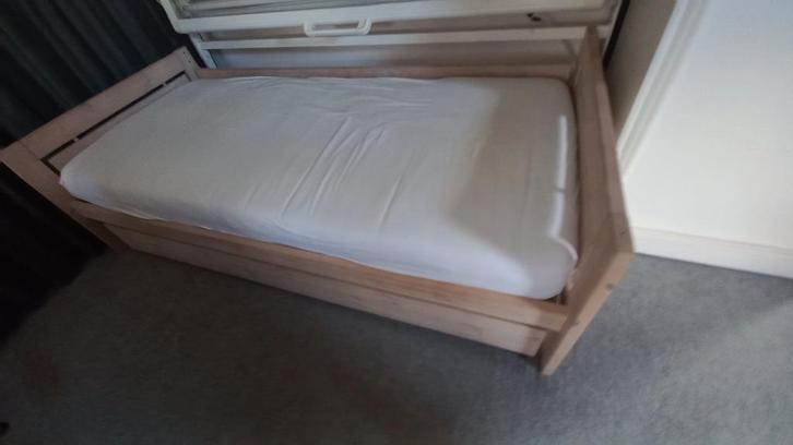 Een super leuk bed van lifetime in de kleur white wash.Het b, Kinderen en Baby's, Kinderkamer | Bedden, Gebruikt, 180 cm of meer