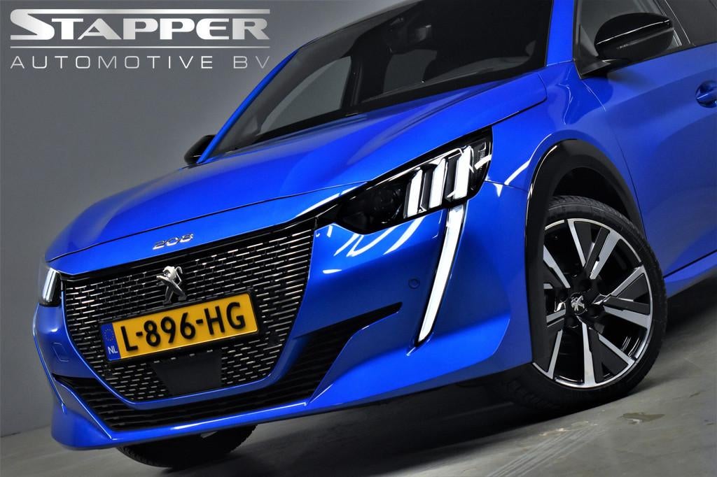Peugeot 208 1.2 PureTech 101pk GT-Line OrgNL 1e.Eig CarPlay/, Auto's, Peugeot, Voorwielaandrijving, 101 pk, Gebruikt, Parkeersensor