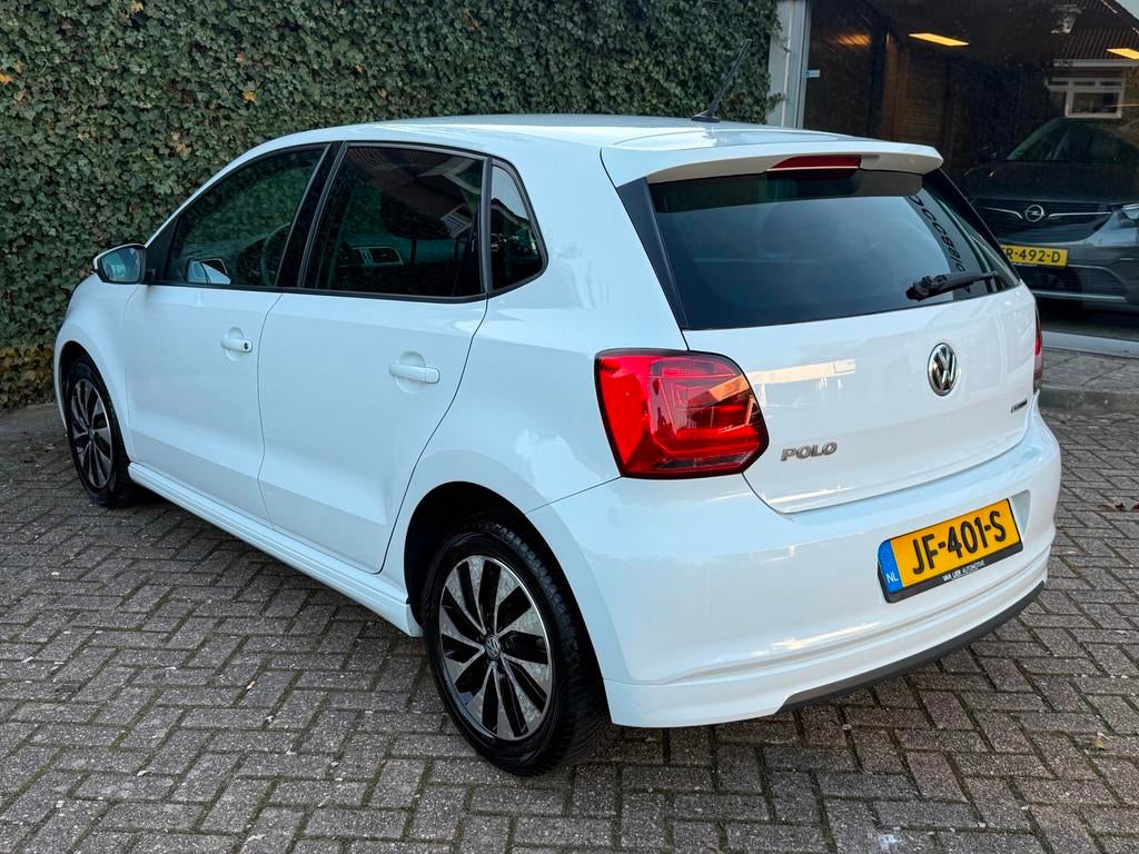 Volkswagen Polo 1.0 BlueMotion Edition | Airco | Cruise | Ap, Voorwielaandrijving, Stof, 95 pk, Wit