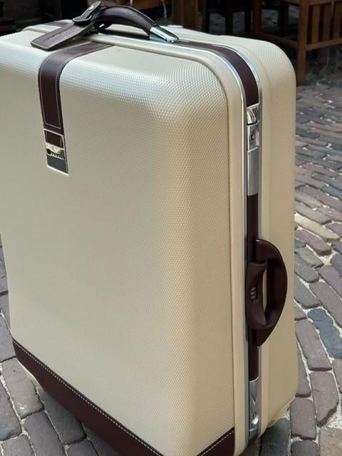 Delsey Koffer groot creme en met lederen details afgewerkt, Sieraden, Tassen en Uiterlijk, Koffers, Nieuw, Hard kunststof, 70 cm of meer