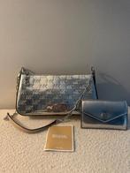 Michael Kors tas en portemonnee - Zilver, Ophalen of Verzenden, Zo goed als nieuw, Overige kleuren, Schoudertasje