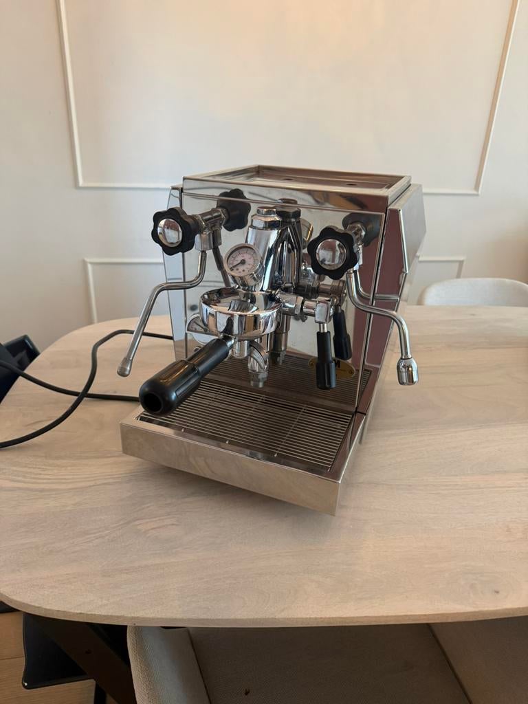 ECM Giotto, Ophalen, Zo goed als nieuw