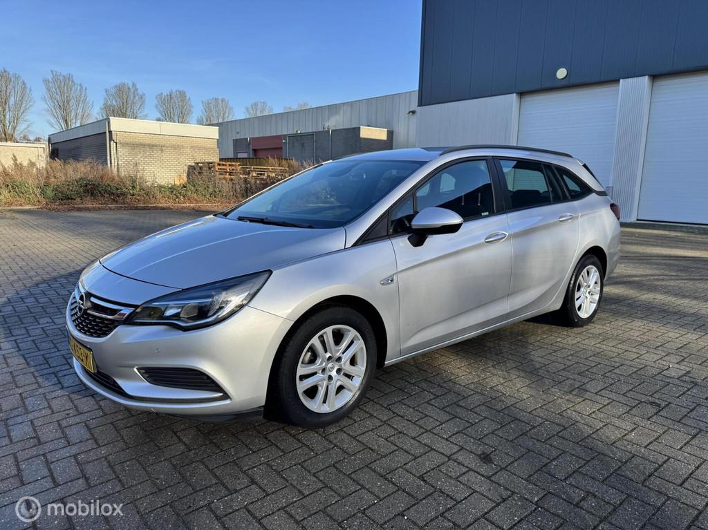 Opel Astra Sports Tourer 1.0 Online Edition Airco/Navi, Auto's, Opel, Voorwielaandrijving, Gebruikt, Euro 6, 1178 kg