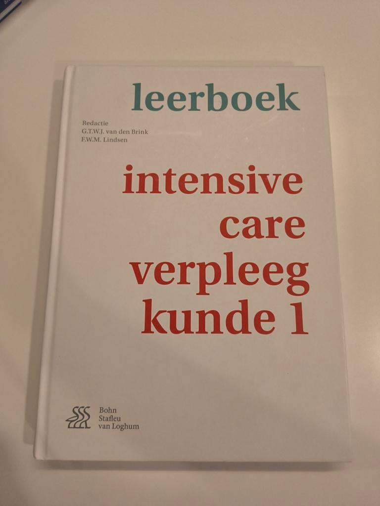 Leerboek intensive care verpleegkunde deel 1, Boeken, Studieboeken en Cursussen, Ophalen of Verzenden, Zo goed als nieuw, HBO