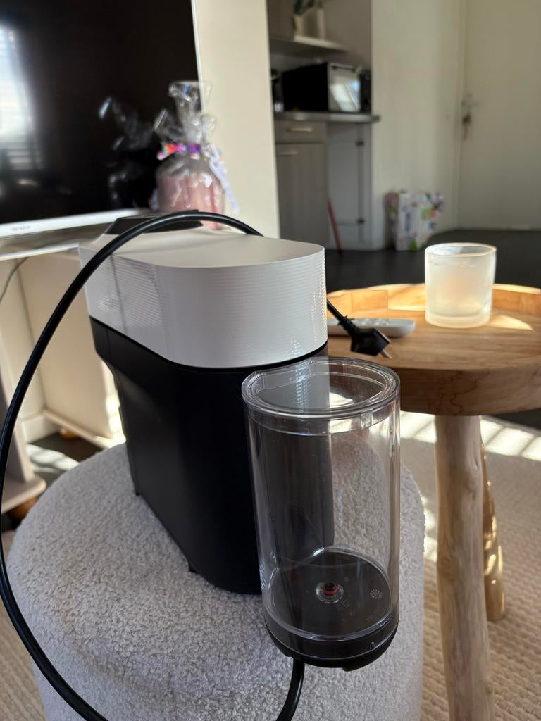 Nespresso Vertuo Pop Koffiezetapparaat - Zwart/Wit, Witgoed en Apparatuur, Koffiezetapparaten, Ophalen, Koffiemachine, Zo goed als nieuw