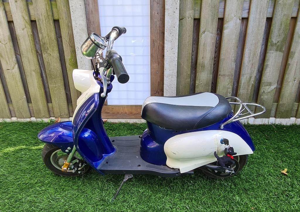 Elektrische Kinderscooter met Accu - Max 20 km/u, Ophalen, Gebruikt, Elektrisch, Overige merken