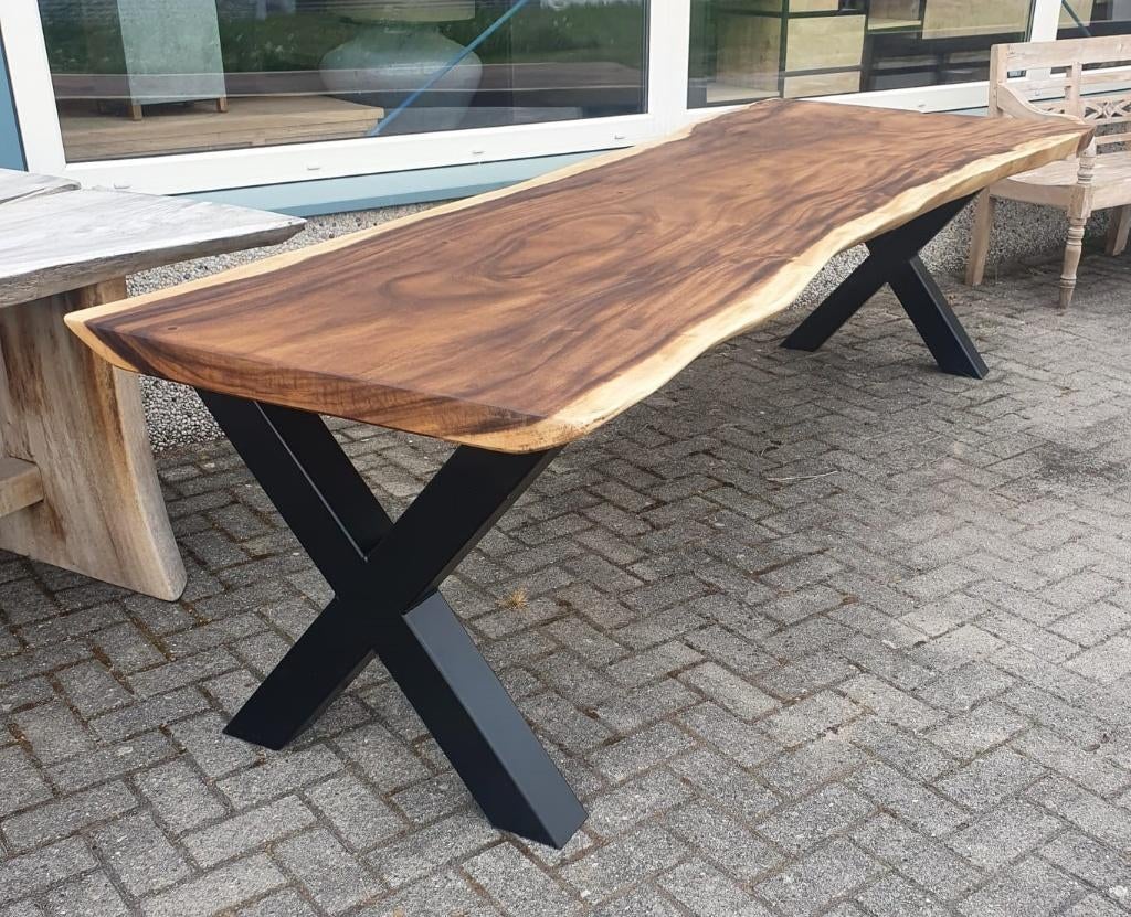 Suar tuintafel 300 cm. Leverbaar in elke afmeting
